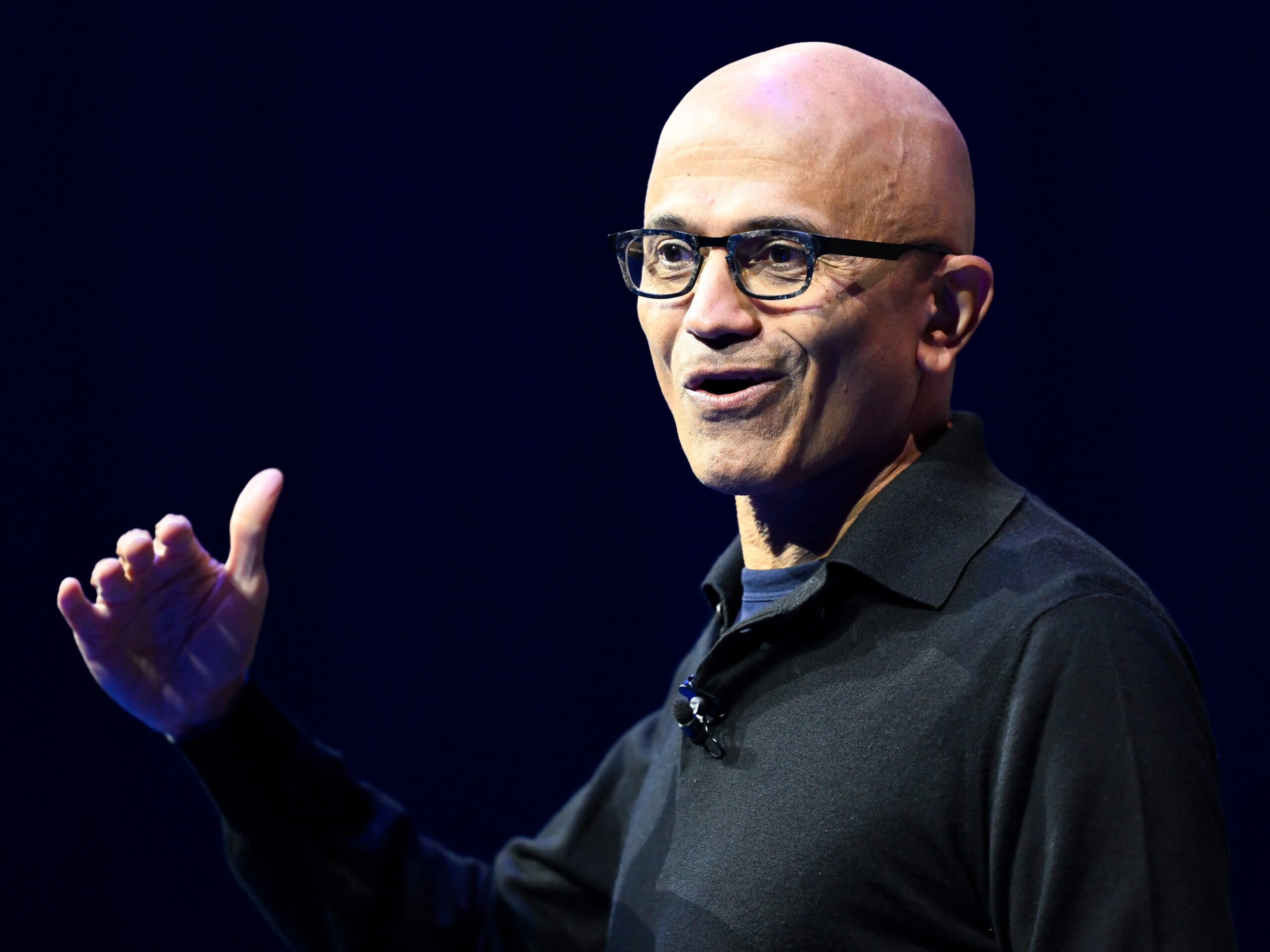 Microsoft nem emeli AI-befektetési keretét – elsőként a tech óriások között